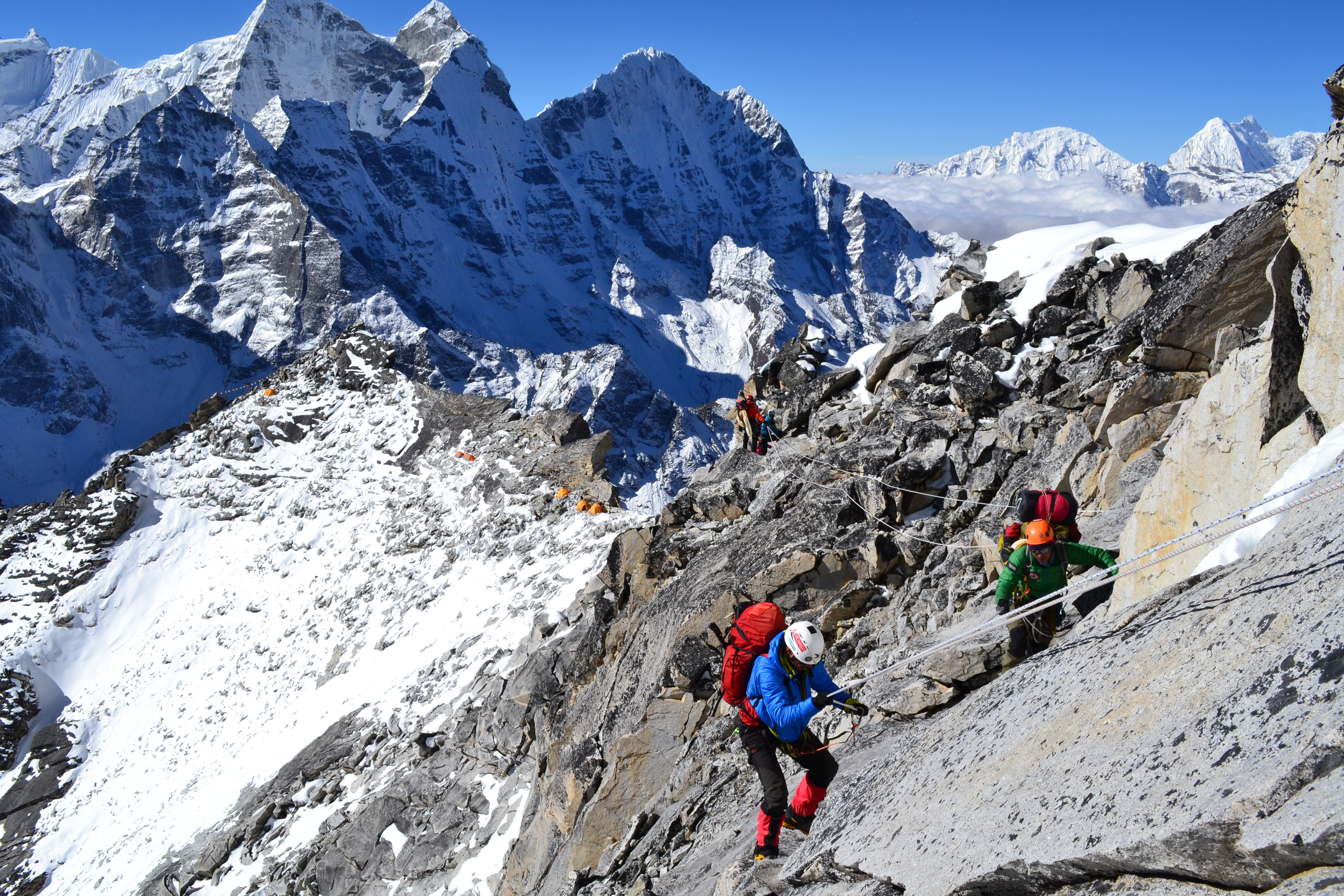 Mountain Climb Guides Refresher Training 